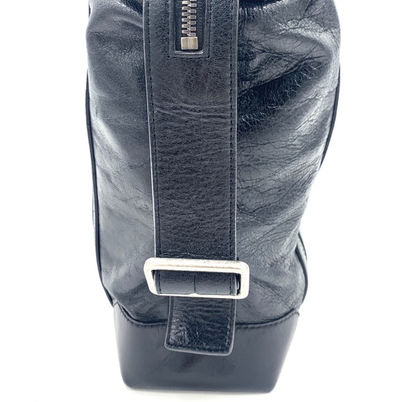 Authentic Givenchy Travel Duffle Laptop Leather Bag - Picture 6 of 12